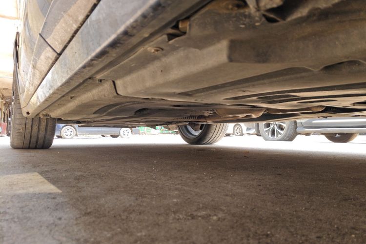 宝马X3 M 2019款 X3 M雷霆版机舱底盘30