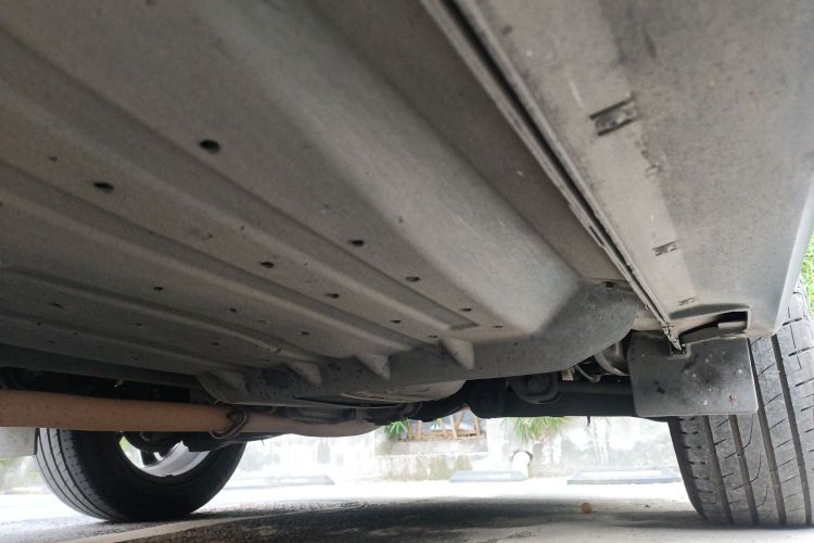 北京现代ix35 2010款 2.0L 自动四驱尊贵版GLS局部细节9003