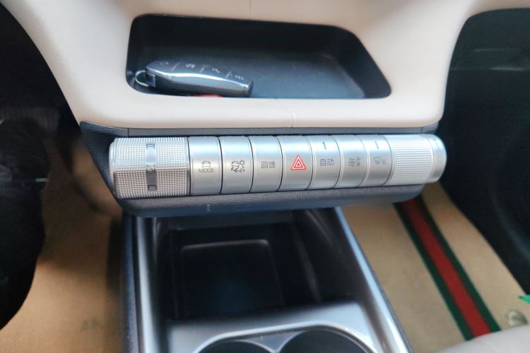 比亚迪 海豚 2023款 420km 时尚版中控内饰18