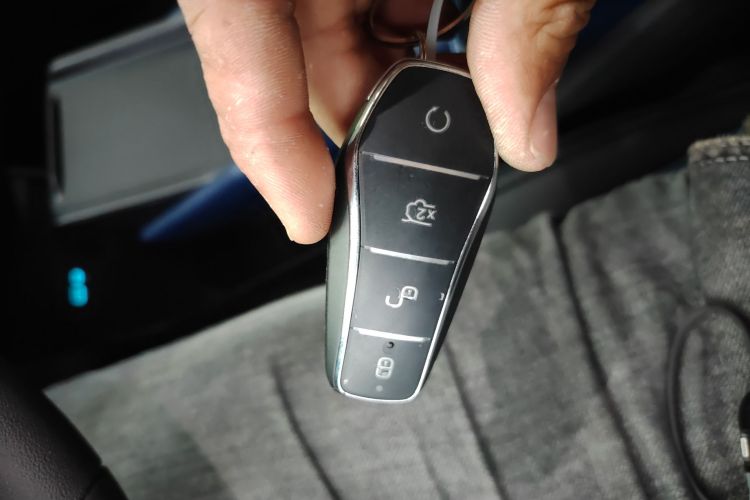 比亚迪 海鸥 2025款 305km 活力版中控内饰7001