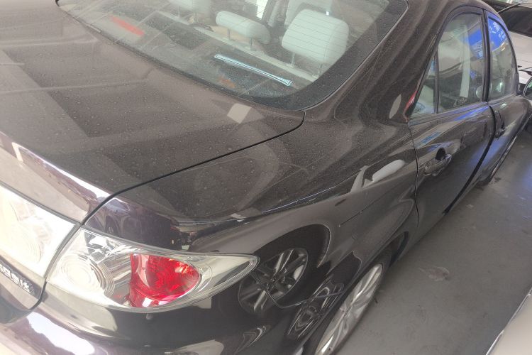 马自达6 2013款 2.0L 自动时尚型车身外观6005