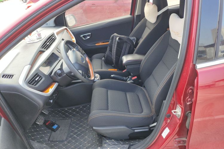 吉利汽车 远景X1 2017款 1.3L 自动乐趣版中控内饰19