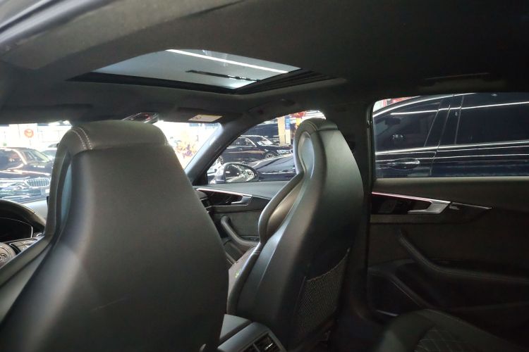 奥迪S4 2020款 S4 3.0TFSI中控内饰22