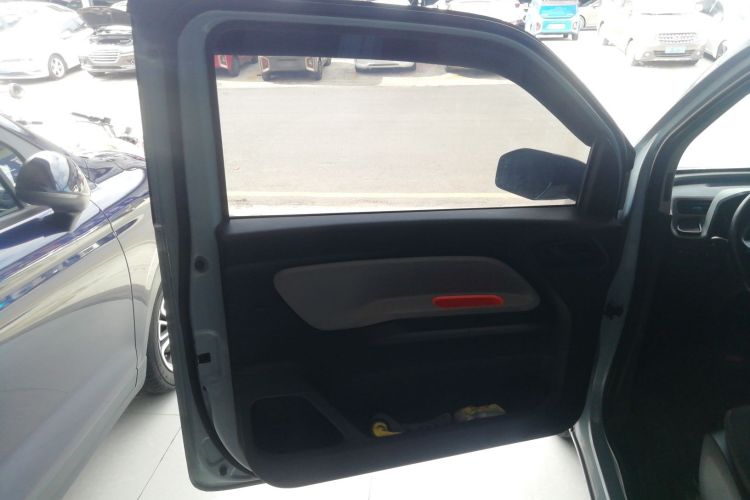 五菱汽车 宏光MINIEV 2022款 轻松款 三元锂中控内饰47