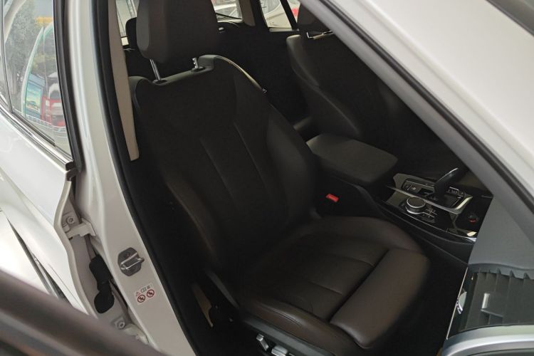 宝马X3 2018款 xDrive28i M运动套装 国VI局部细节41