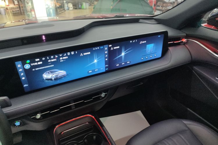 福特 蒙迪欧 2025款 2.0T EcoBoost 至尊型中控内饰16
