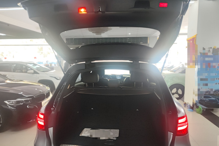 奔驰GLC 2016款 GLC 260 4MATIC 动感型机舱底盘23