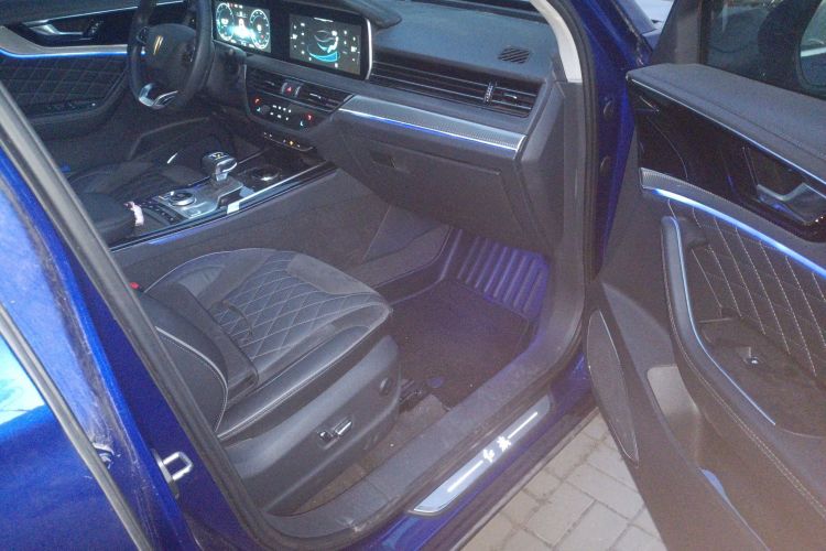 红旗HS5 2019款 2.0T 智联旗享版局部细节9005