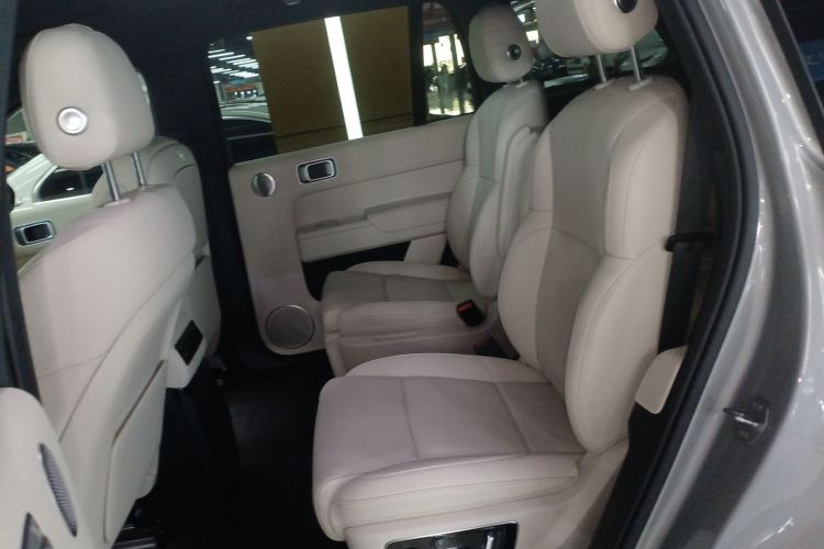 理想汽车 理想L9 2024款 Ultra中控内饰21