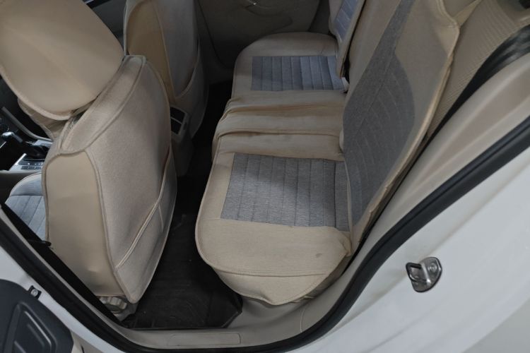 大众 高尔夫 2015款 1.4TSI 自动舒适型中控内饰21