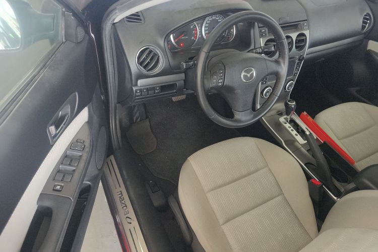 马自达6 2013款 2.0L 自动时尚型中控内饰7003