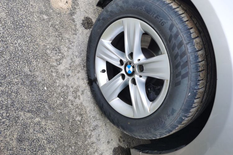 宝马3系 2016款 316Li 时尚型车身外观6007