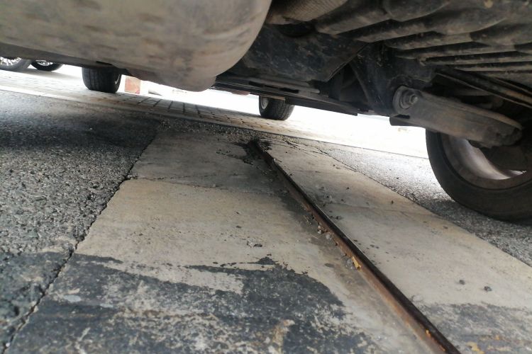 宝马X1 2014款 sDrive18i 领先型局部细节9009