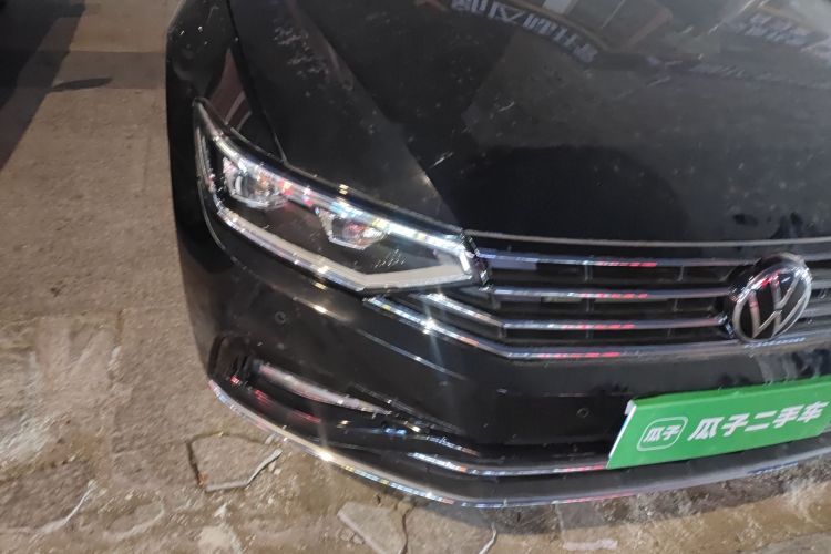 大众 迈腾 2020款 330TSI DSG 豪华型车身外观8