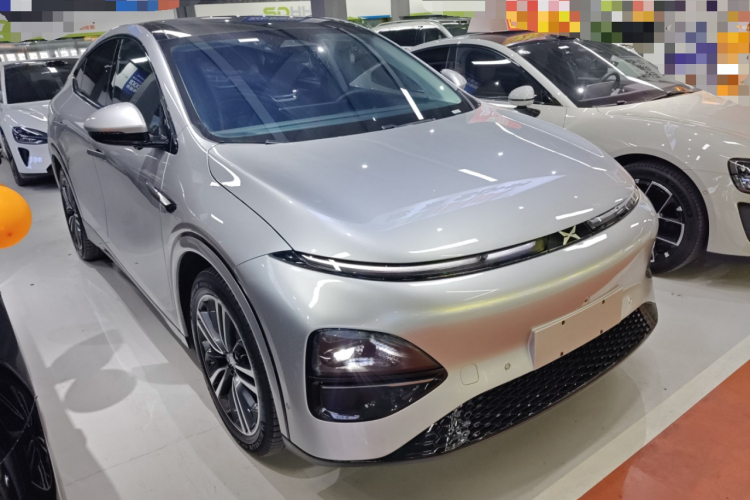 小鹏G6 2023款 755 超长续航 Pro车身外观3