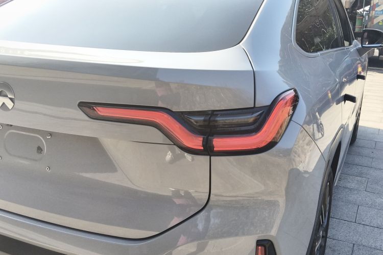 蔚来EC6 2020款 440KM 性能版车身外观9