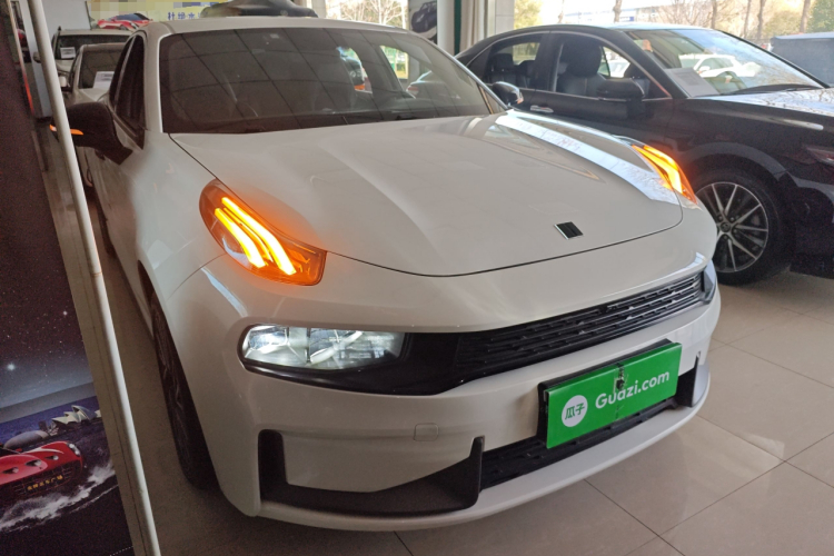 领克03 2021款 1.5TD DCT劲Plus车身外观3