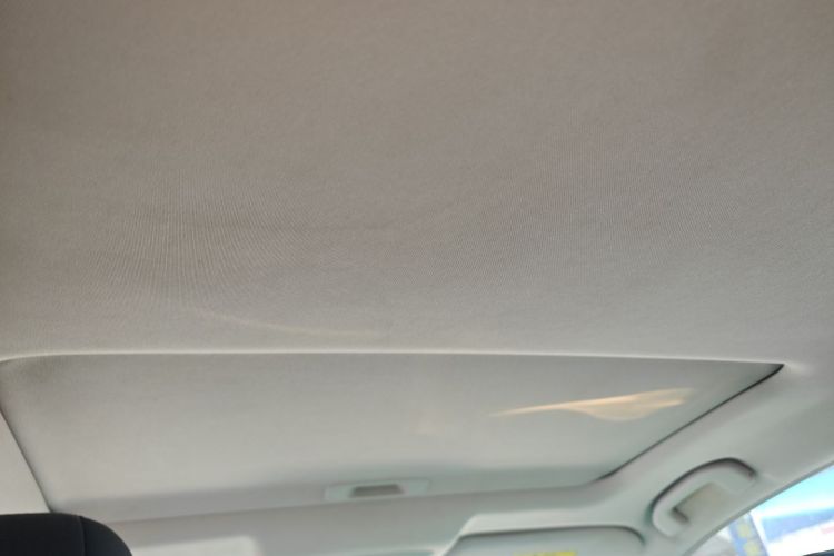 日产 天籁 2016款 改款 2.0L XL舒适版中控内饰22