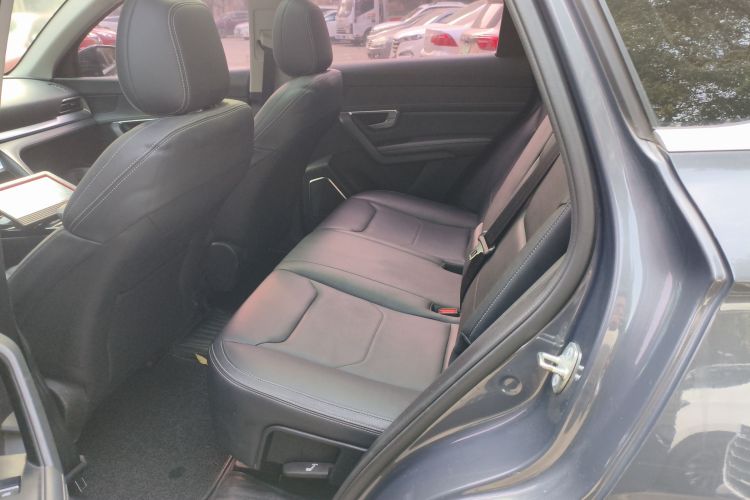 比亚迪 宋Pro 2019款 1.5T 自动精英型中控内饰21