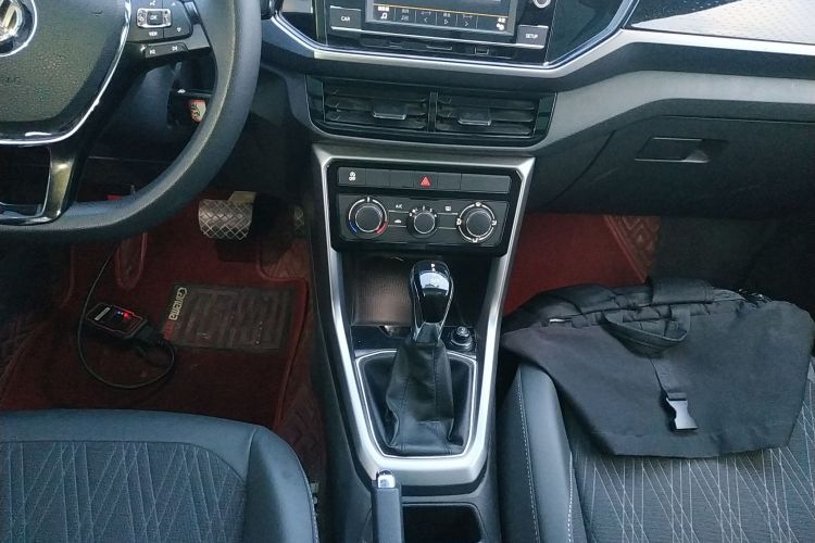 大众 途铠 2019款 1.5L 自动舒适版中控内饰18