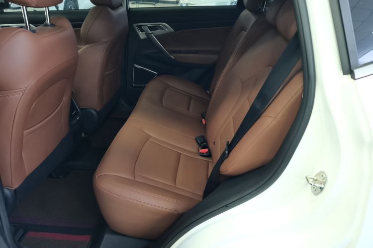 吉利汽车 博越 2021款 1.8TD DCT两驱亚运版中控内饰21