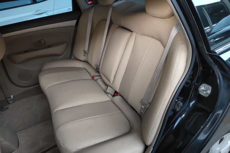 日产 轩逸 2012款 经典 1.6XE 自动舒适版中控内饰7004