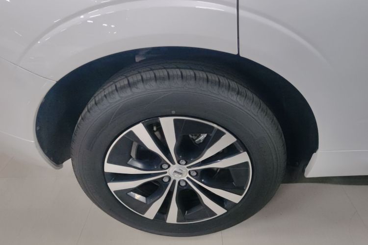 沃尔沃XC60 2024款 B5 四驱智逸豪华版车身外观6008