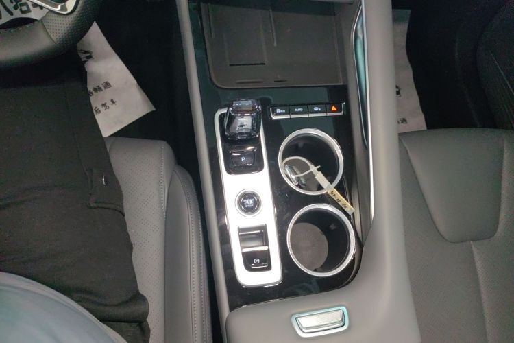 吉利汽车 博越 2026款 1.5TD 美好中控内饰18