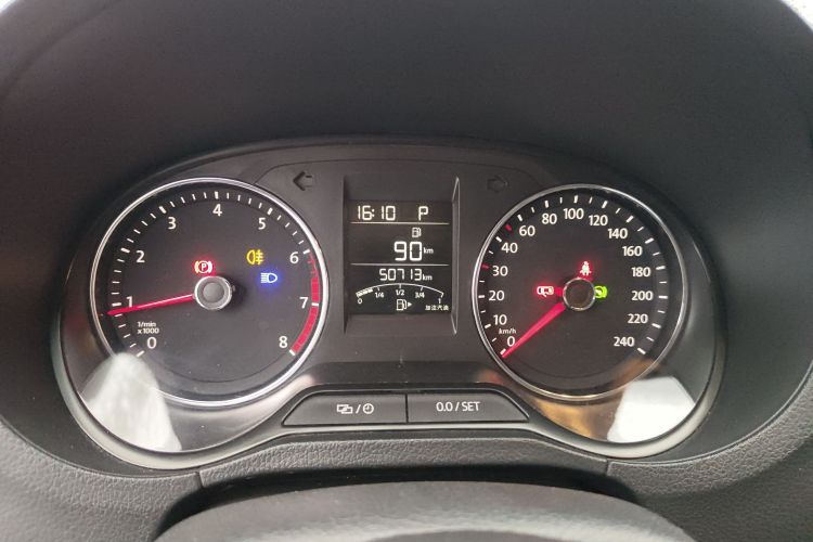 大众 Polo 2016款 1.6L 自动舒适型中控内饰14