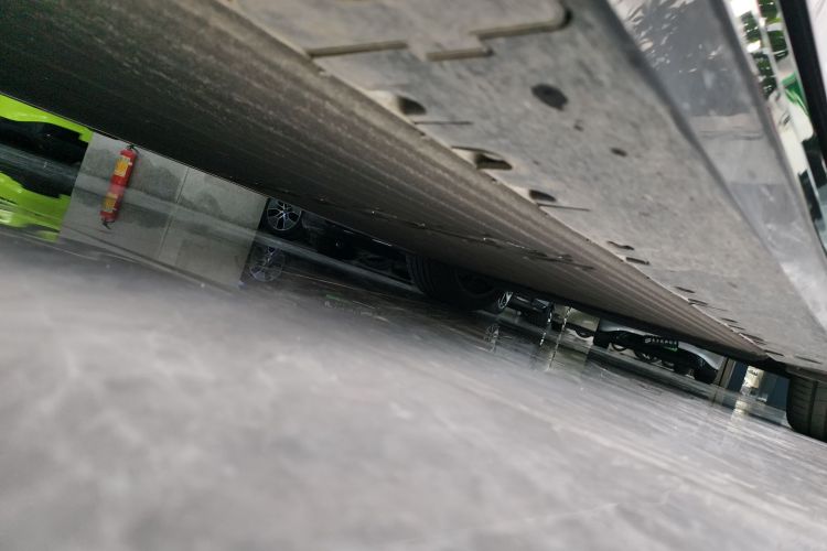 小鹏P7 2025款 702 长续航 Ultra局部细节9002