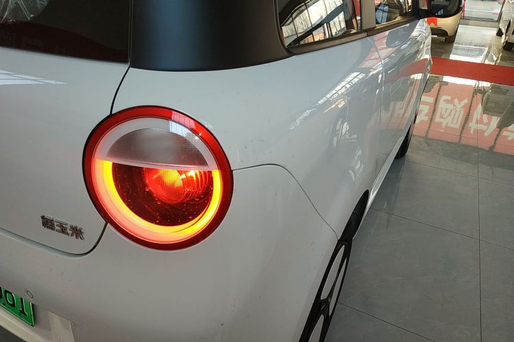 长安启源 长安Lumin 2025款 205km 香沁款车身外观9