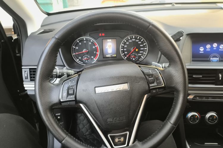 哈弗H6 2019款 运动版 1.5T 自动两驱精英型 国VI中控内饰13