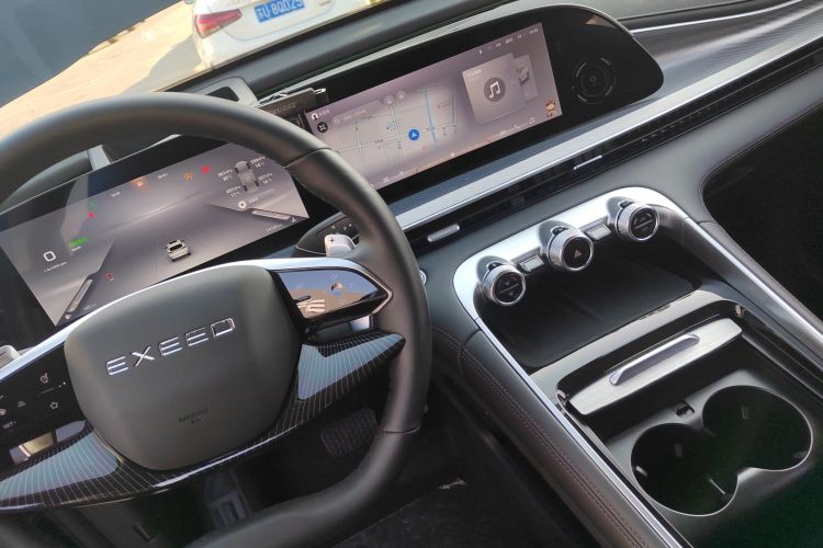 星途凌云 2025款 400T 四驱国际版中控内饰18