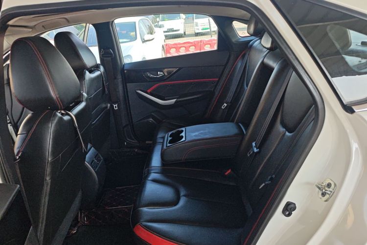 启辰D60 2019款 1.6L XL CVT智联精英版（ISS）中控内饰21