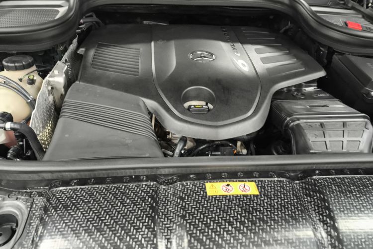 奔驰GLE轿跑 2020款 GLE 450 4MATIC 轿跑SUV 时尚型机舱底盘24