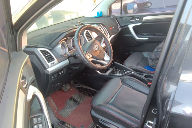 江汽集团 瑞风S3 2016款 1.5L CVT豪华智能型中控内饰7003