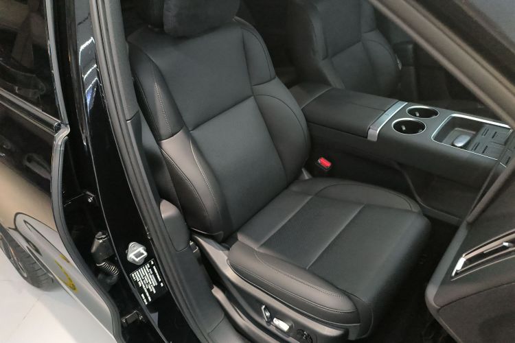 理想汽车 理想L6 2024款 Max局部细节41