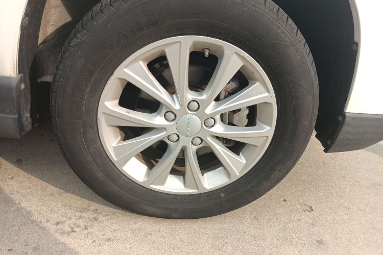 哈弗H6 2019款 运动版 1.5T 手动两驱精英型 国VI车身外观10