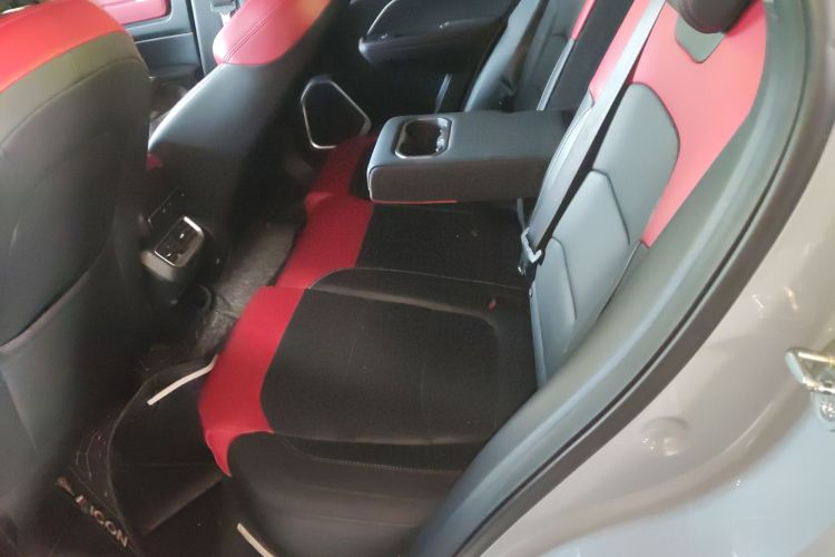 吉利汽车 吉利icon 2020款 1.5TD i7 BSG中控内饰7004