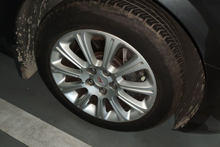 凯迪拉克XTS 2013款 28T 科技型车身外观6007