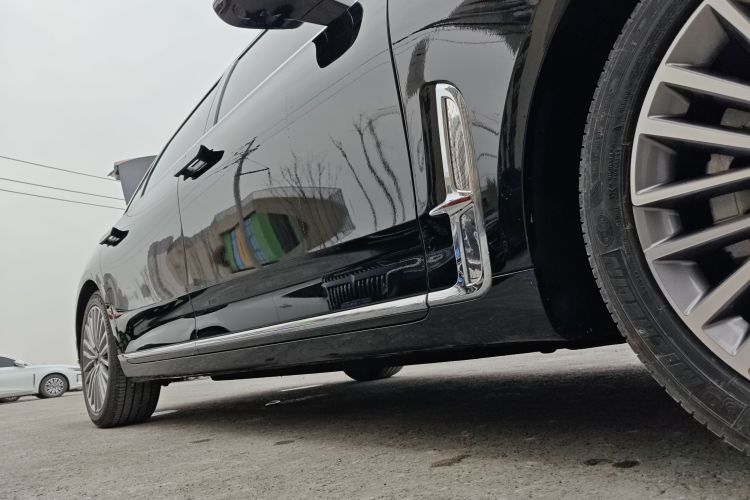 红旗H9 2021款 2.5T 公务版局部细节9001