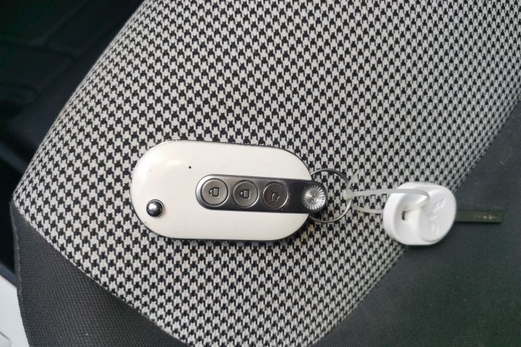 五菱汽车 宏光MINIEV 2024款 第三代 215km 进阶版中控内饰11