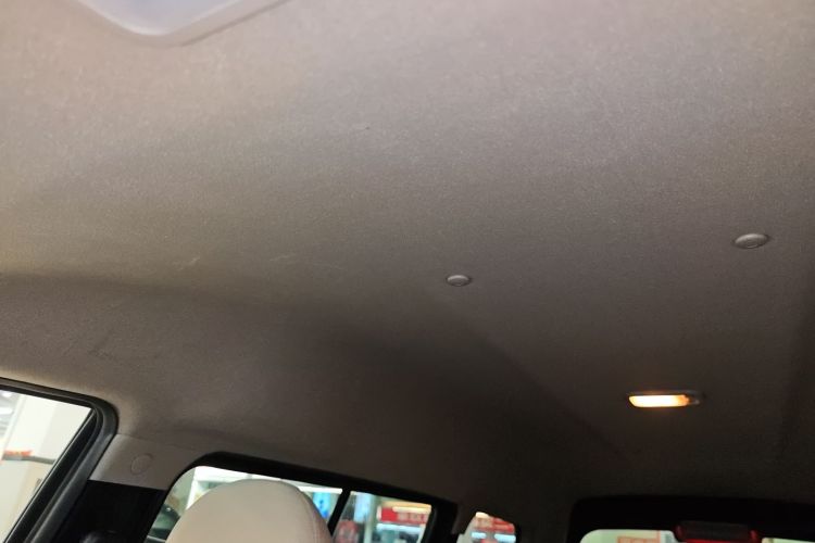 东风风行 菱智 2022款 M5 1.6L 实用型 5座局部细节22