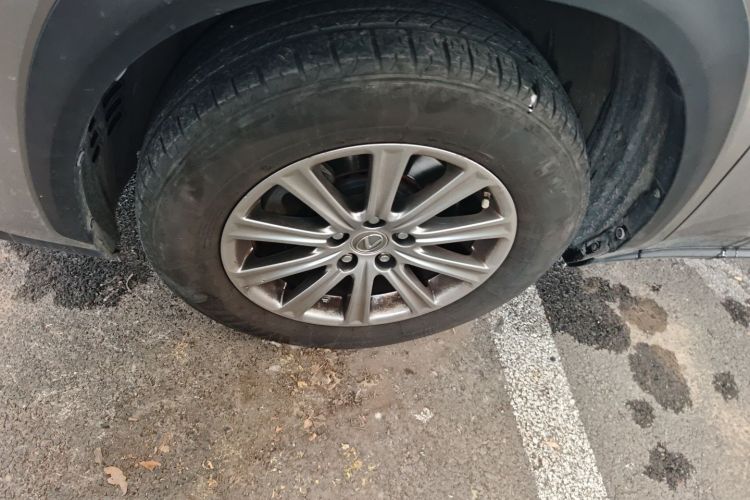 雷克萨斯NX 2015款 200 全驱 锋尚版车身外观6007