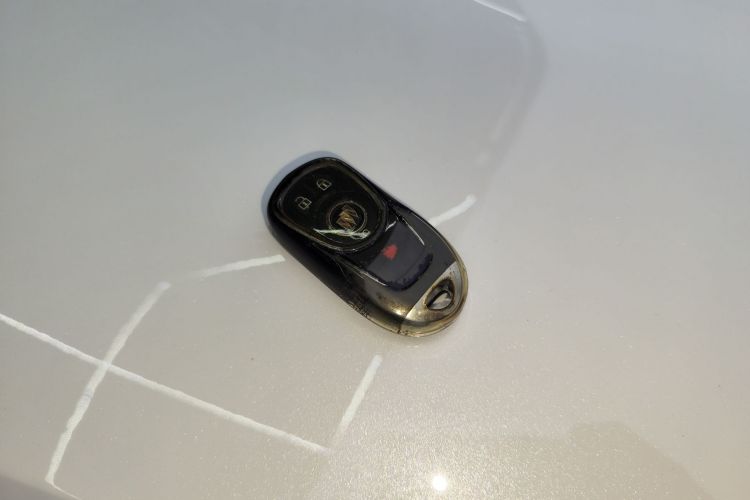 别克GL8 2021款 陆上公务舱 652T 舒适型中控内饰7001