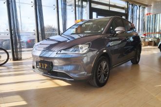 哪吒汽车 哪吒V 2022款 潮 400 Lite