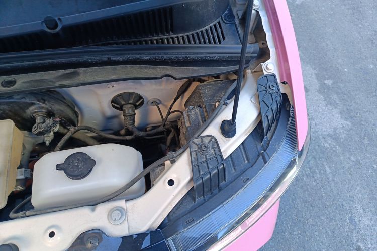 五菱汽车 宏光MINIEV 2022款 马卡龙臻享款 磷酸铁锂局部细节9007