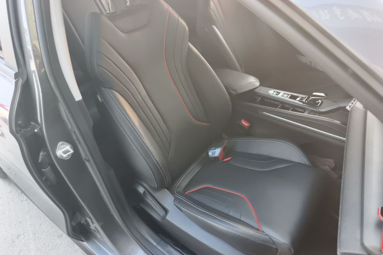 吉利汽车 2024款 缤瑞COOL 1.5T DCT龙腾版局部细节41