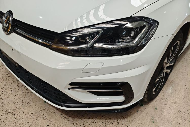 大众 高尔夫 2018款 280TSI 自动R-Line型局部细节36