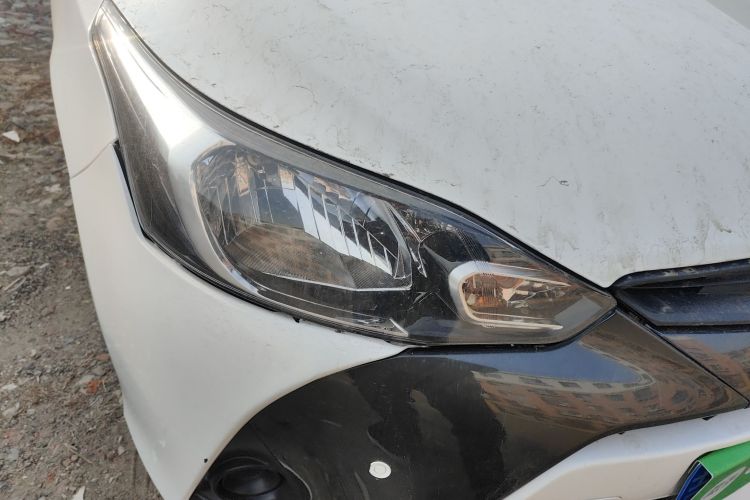 丰田 YARiS L 致炫 2016款 改款 1.3E 手动魅动版车身外观6006